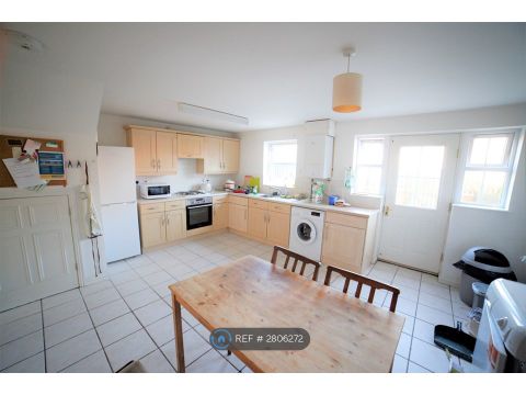Casson Drive, Stapleton, Bristol BS16