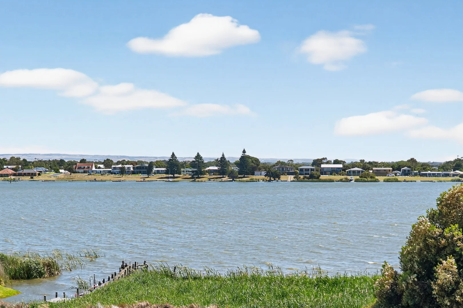 Additional image 31 of 45 Captain Sturt Parade, Hindmarsh Island SA 5214