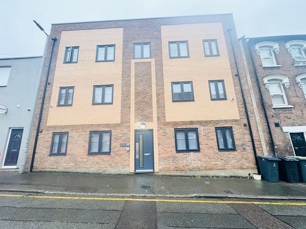 1 bed flat to rent1 Cornflower House Liverpool Road, Luton LU1