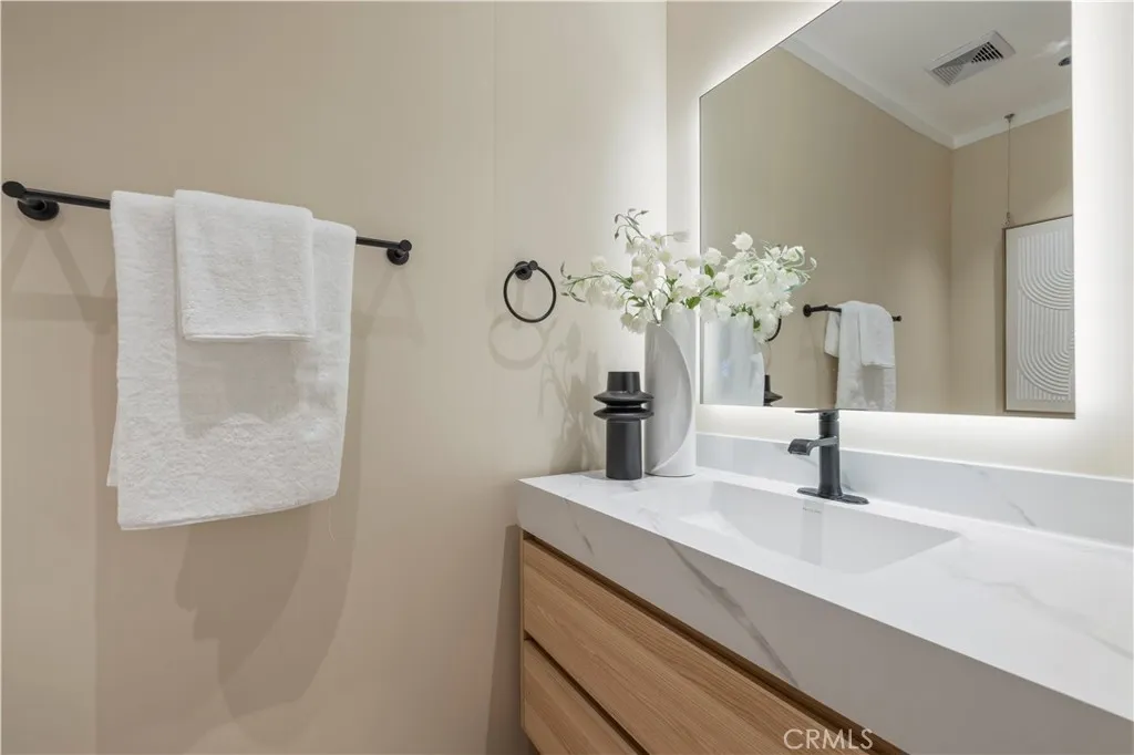 Additional image 117 of 18057 Medley Drive, Encino, CA 91316