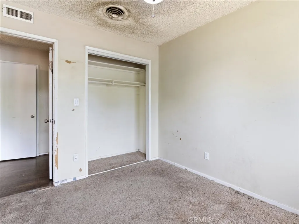 Additional image 11 of 10127 Foothill Boulevard, Sylmar, CA 91342