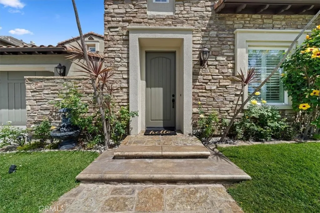 9 Waltham Rd, Ladera Ranch, CA 92694