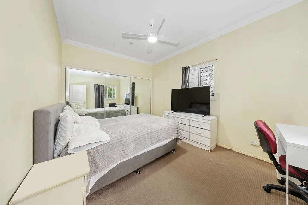 Additional image 14 of 551A Vulture Street, East Brisbane QLD 4169