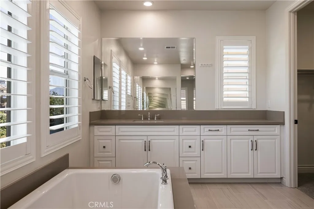 Additional image 90 of 1999 Aliso Peak Way, Lake Forest, CA 92610