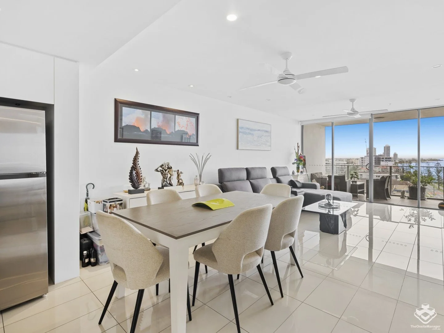 902/388 Marine Parade, Labrador QLD 4215 photo 4