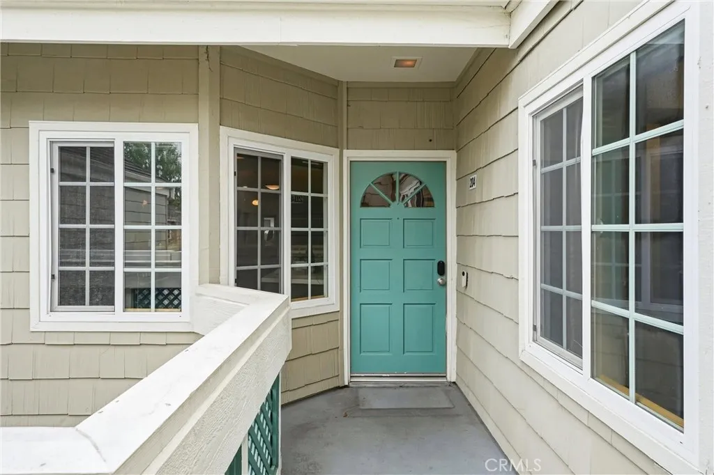 Additional image 5 of 19401 Sunray Lane Unit 204, Huntington Beach, CA 92648
