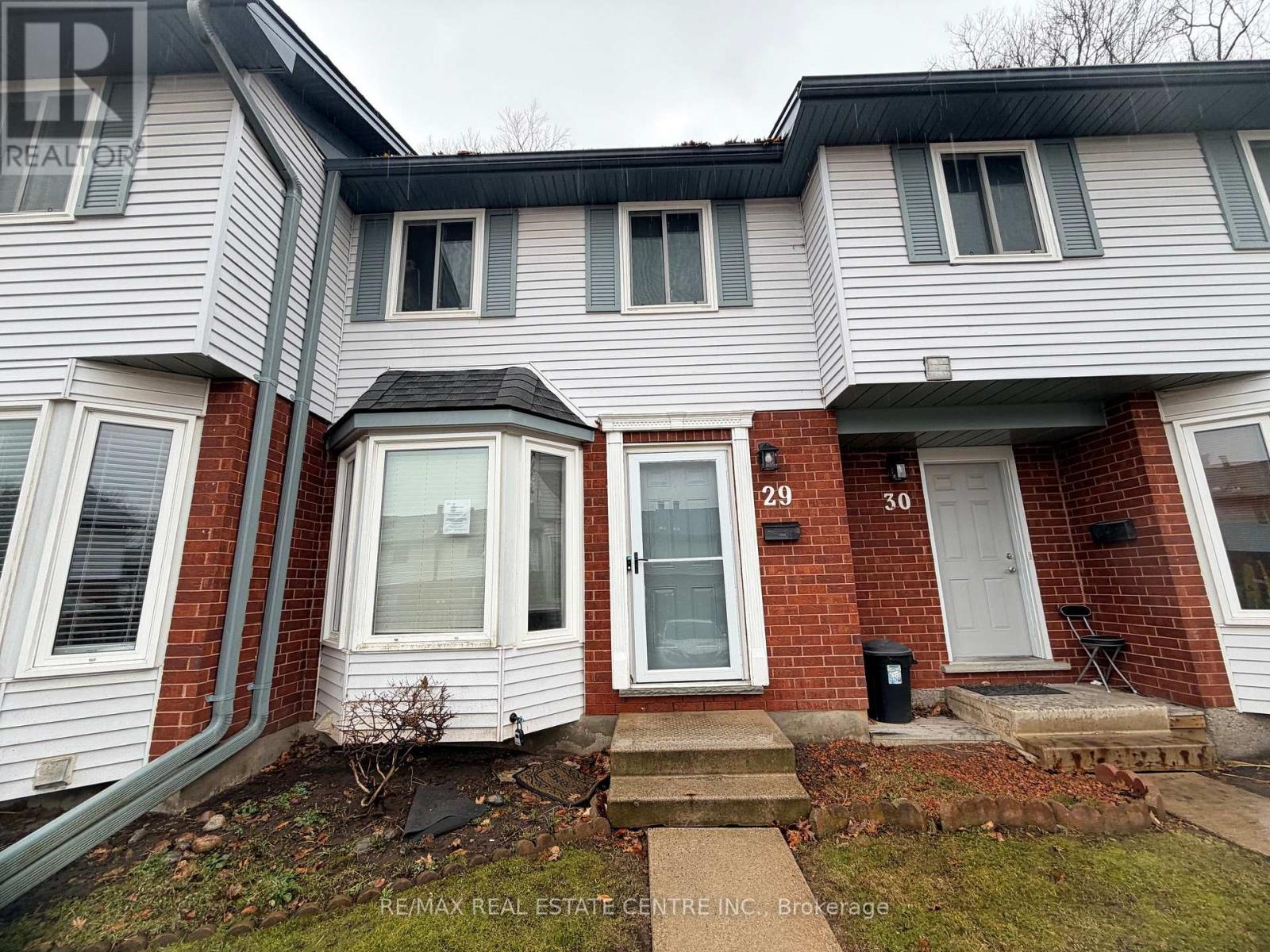 29-219 Kingswood Drive, Waterloo, ON, N2E3J5