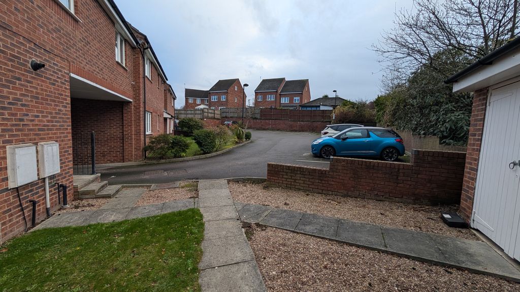 Additional image 11 of 2 bed flat for saleWoodhouse Lane, Sheffield S20