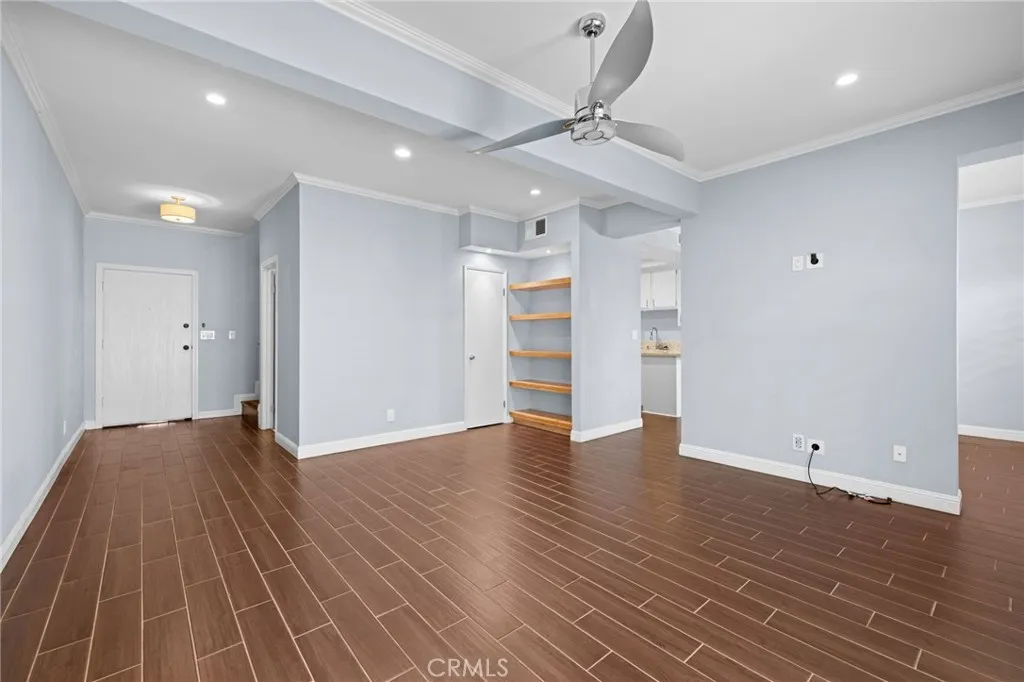 Additional image 53 of 10831 Roycroft St Unit 9, Sun Valley, CA 91352