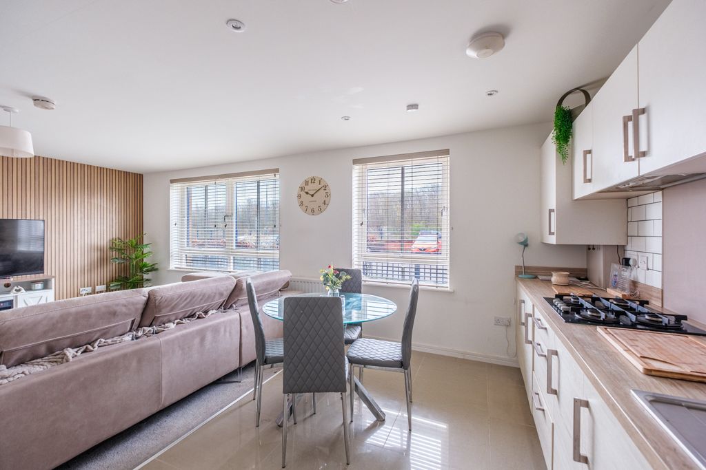 Additional image 7 of 2 bed flat for saleRosebery Terrace, Oatlands, Glasgow G5