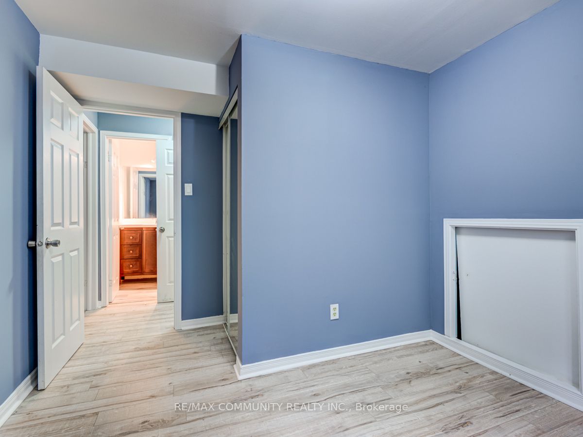 Additional image 4 of LOWER LEVEL-12 Moonbeam Grove, Toronto, ON, M1B 2T5