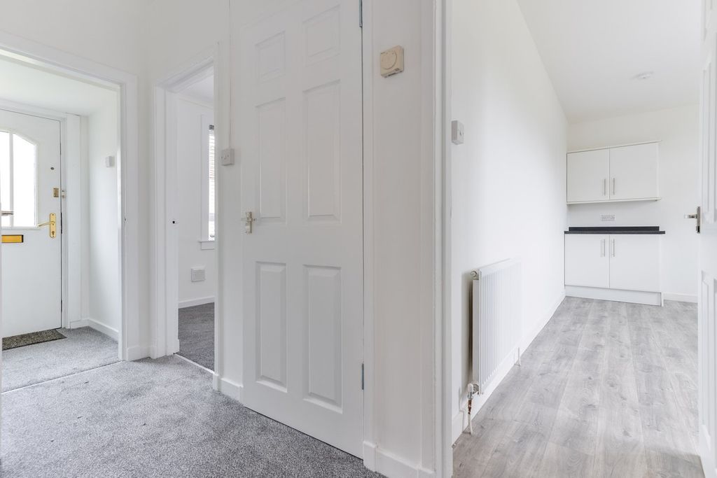Additional image 3 of 3 bed semi-detached house for saleLivingstone Crescent, Falkirk FK2