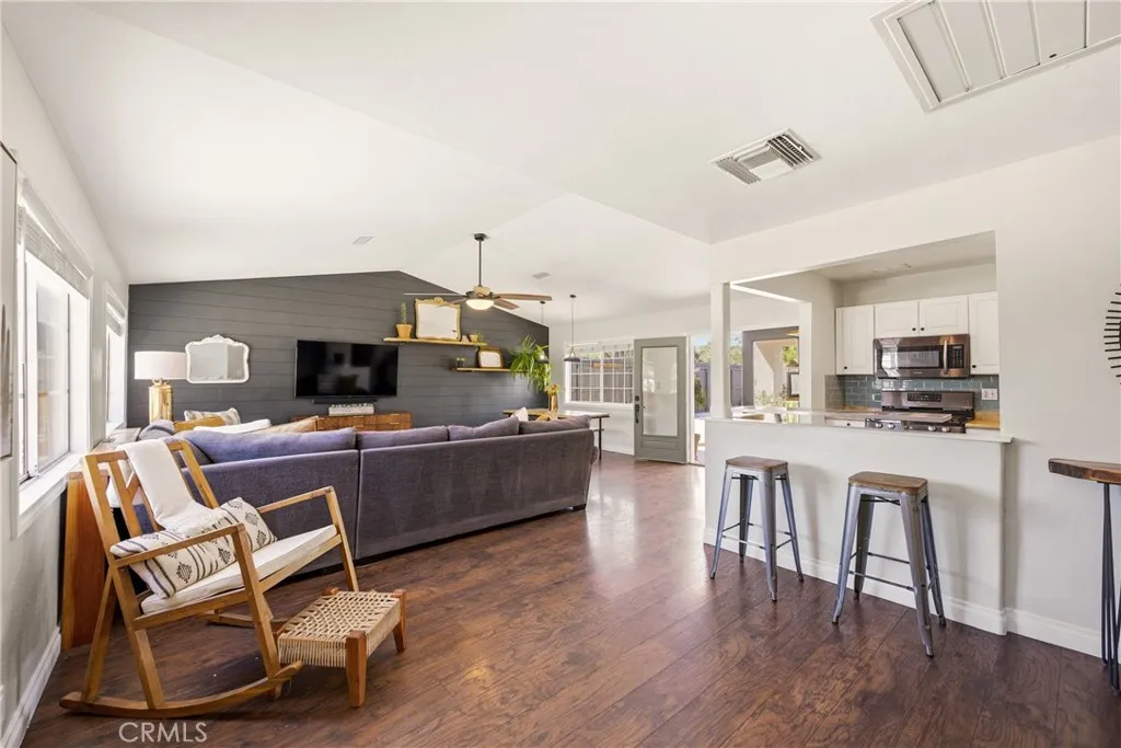 Additional image 10 of 2041 Lupin Street, Simi Valley, CA 93065