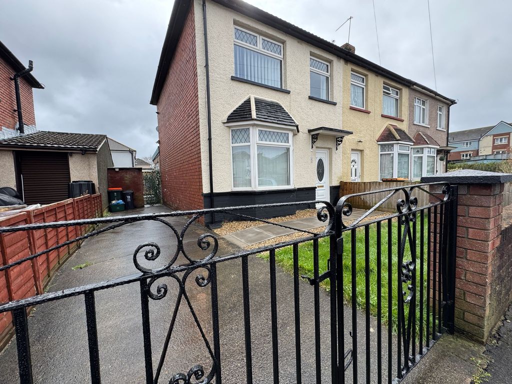 Additional image 20 of 3 bed semi-detached house to rentFrobisher Road, Newport NP19