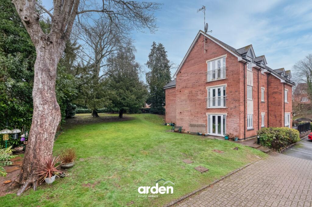 Birchfield Road, Birches House, B97 photo 4