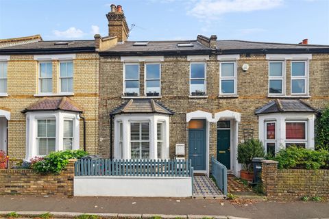 Devonshire Road, London W4