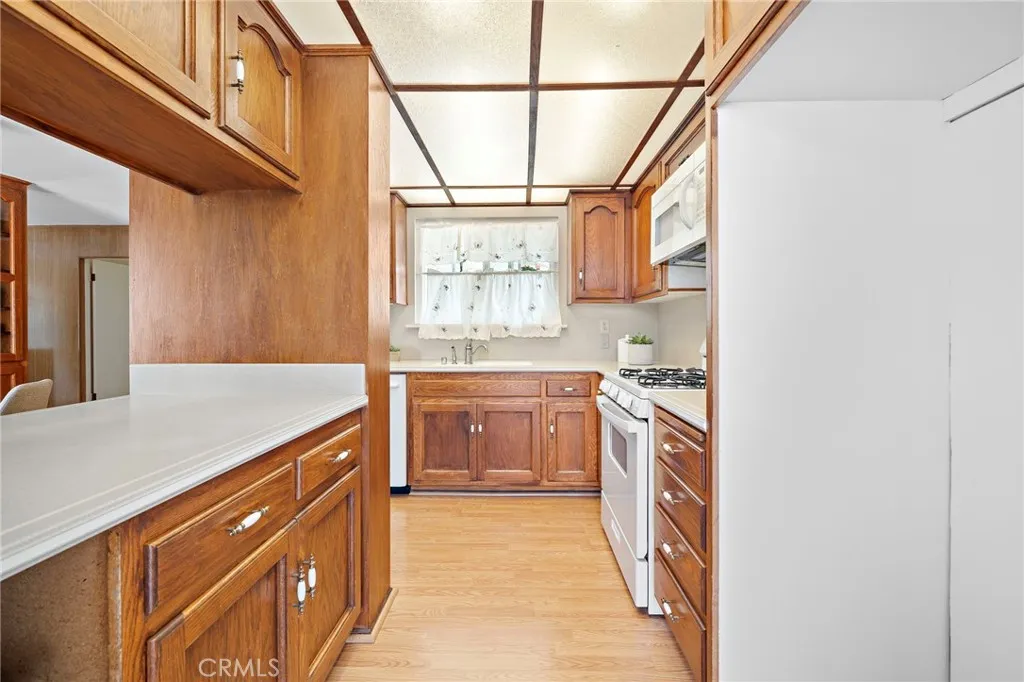 Additional image 10 of 8191 Taylor Drive, Huntington Beach, CA 92646