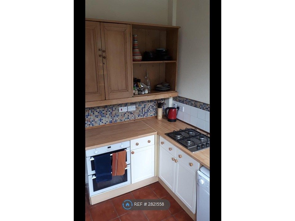Additional image 10 of 3 bed terraced house to rentParkhill Road, Glasgow G43