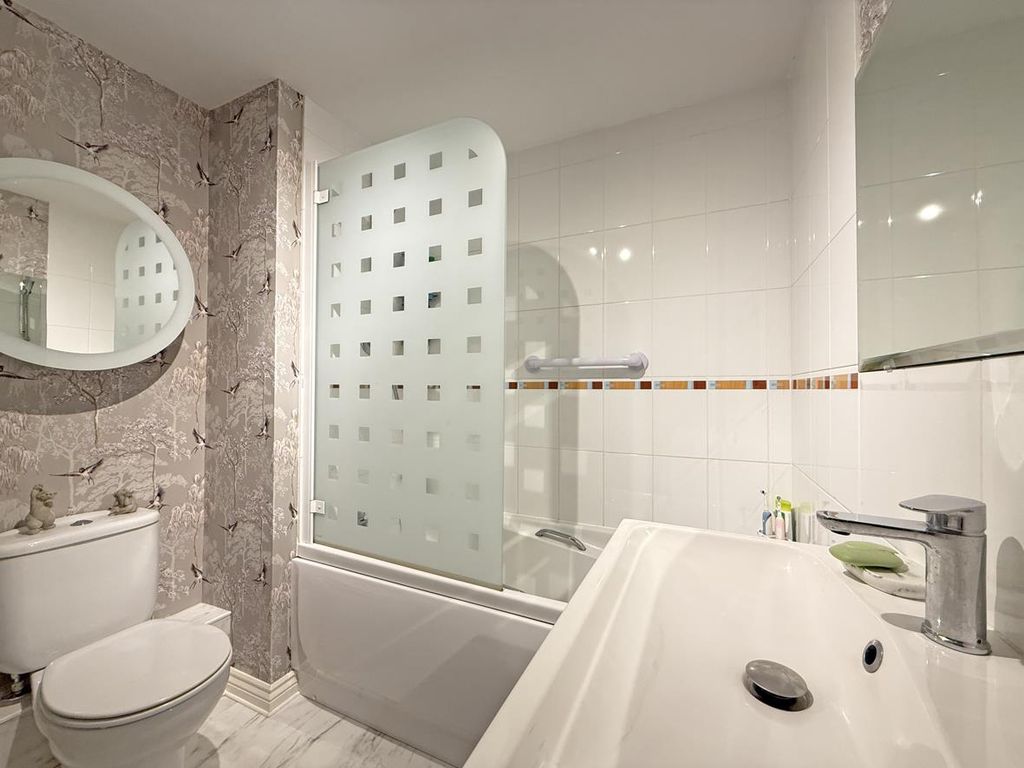 Additional image 14 of 3 bed end terrace house for saleBarlow Gardens, Beacon Park, Plymouth PL2