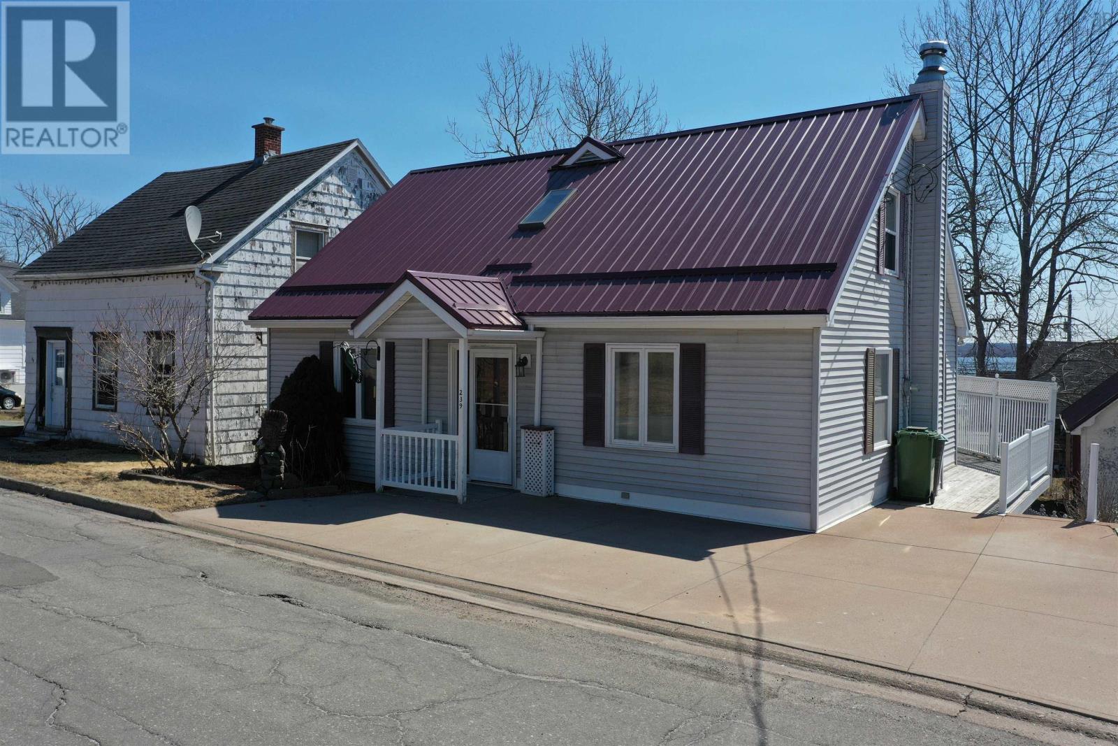 239 High Street