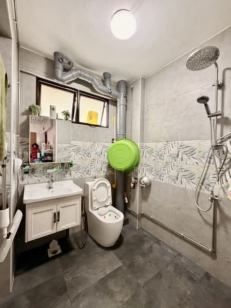 Additional image 8 of 864 Tampines Street 83