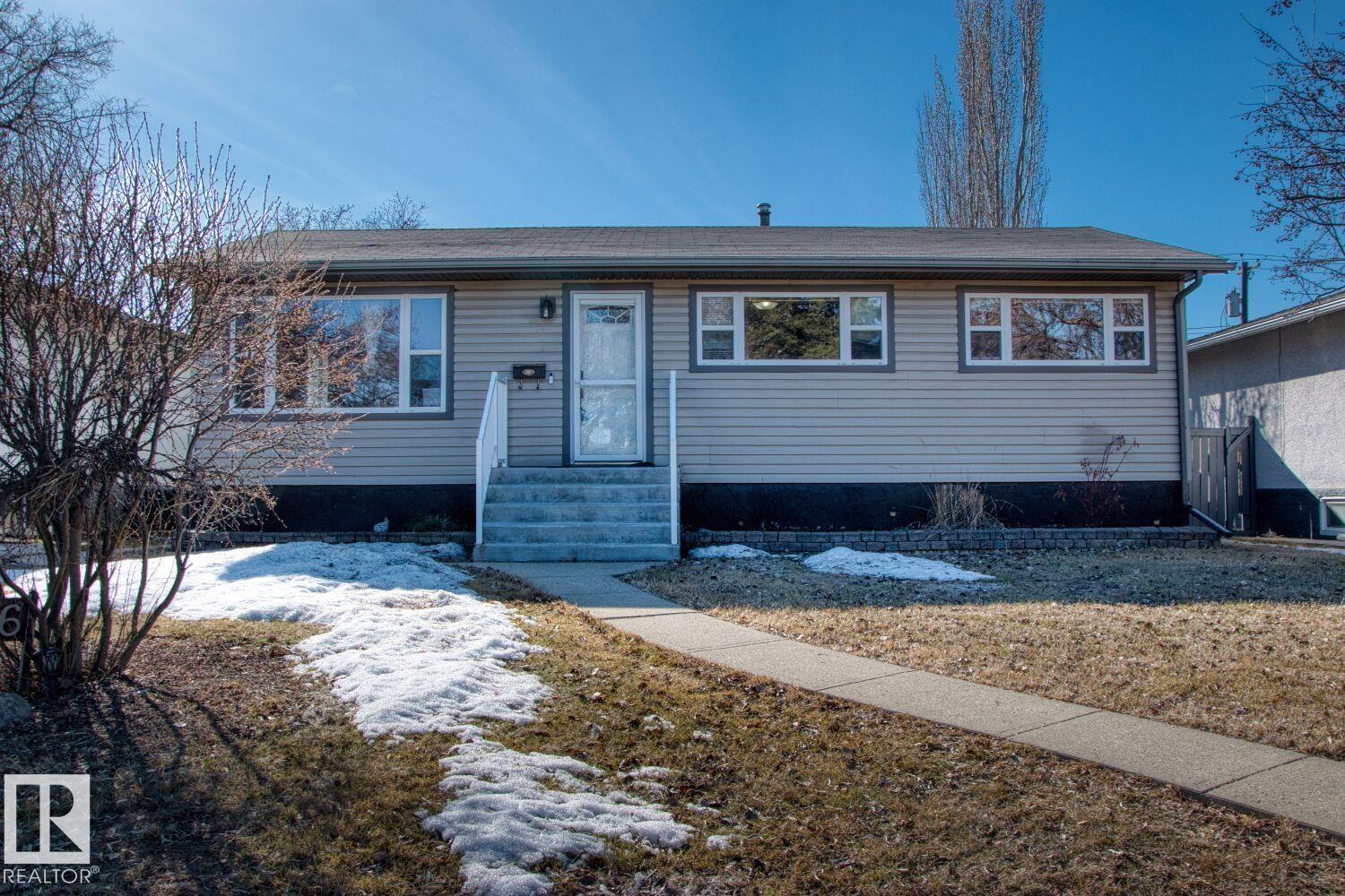 8916 148 Street NW, Edmonton, AB, T5R1A1