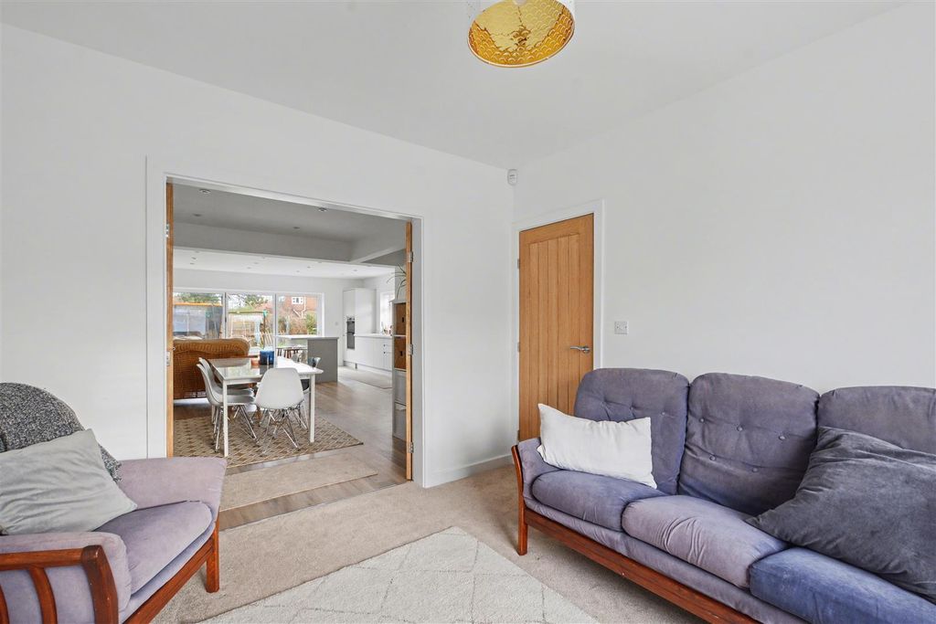 Additional image 7 of 3 bed end terrace house for saleMarlborough Road, Beeston, Nottingham NG9