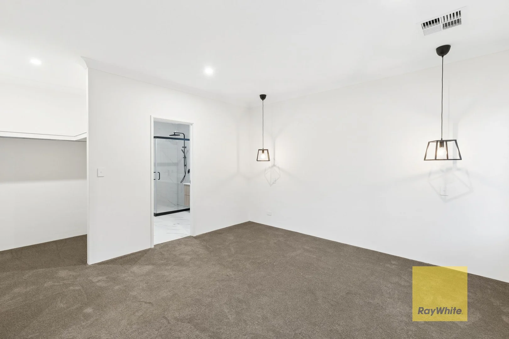 Additional image 8 of 5 - 5A Sampson Close, Kalamunda WA 6076