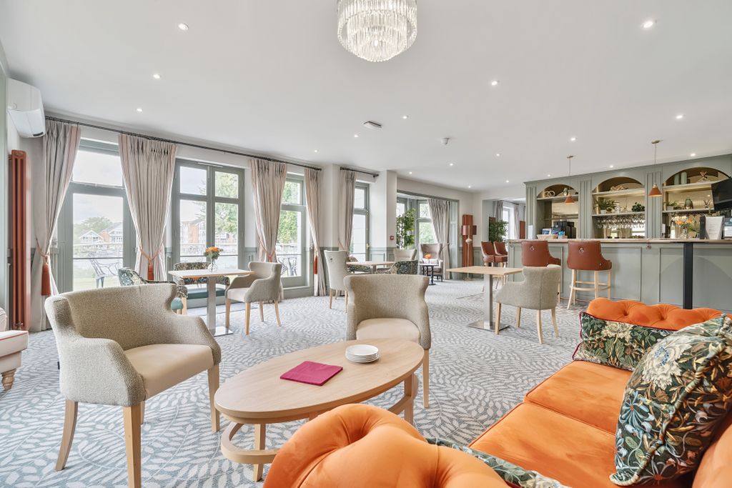 Additional image 6 of 2 bed flat to rentLansborough, Thamesfield Village, Henley-On-Thames RG9