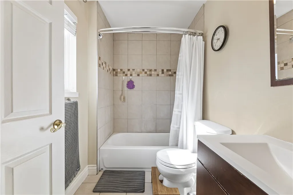 Additional image 24 of 2389 Mayfield Avenue, Montrose, CA 91020