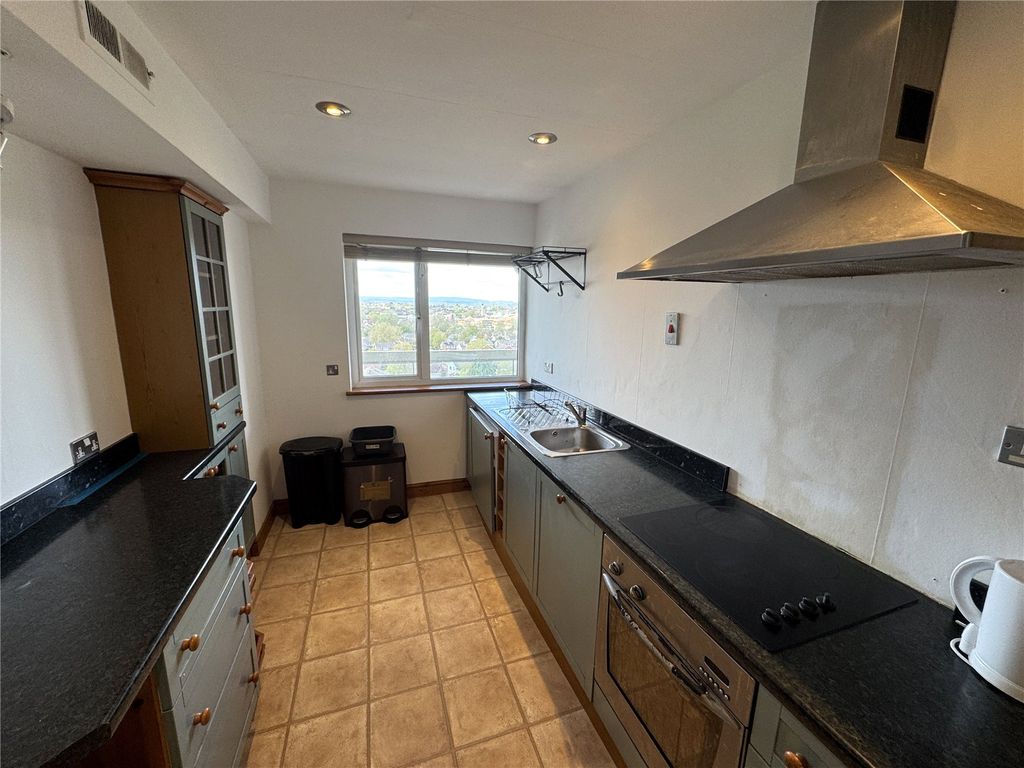 Additional image 3 of 2 bed flat to rentTrull Road, Taunton, Somerset TA1