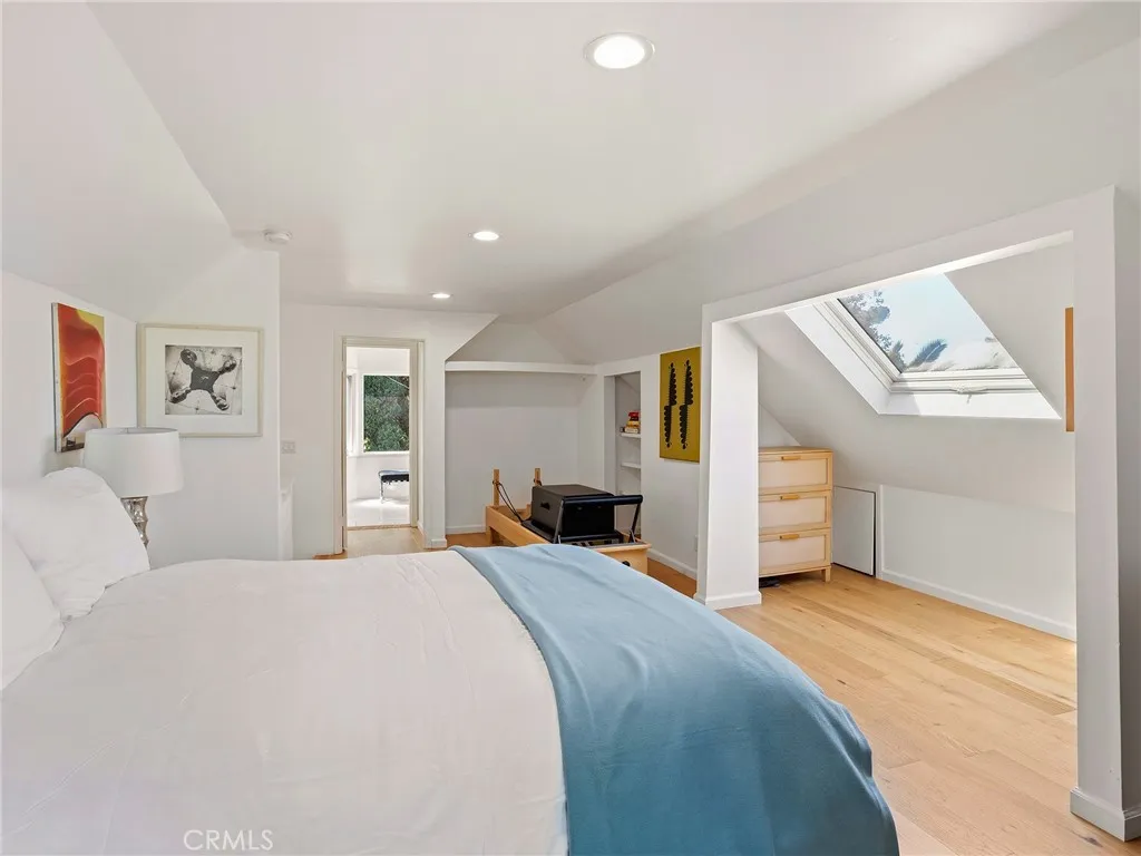 Additional image 94 of 1825 Altivo Way, Echo Park, CA 90026
