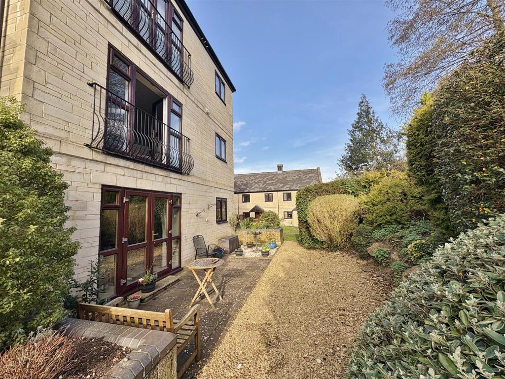 Fitzmaurice Place, Bradford-On-Avon