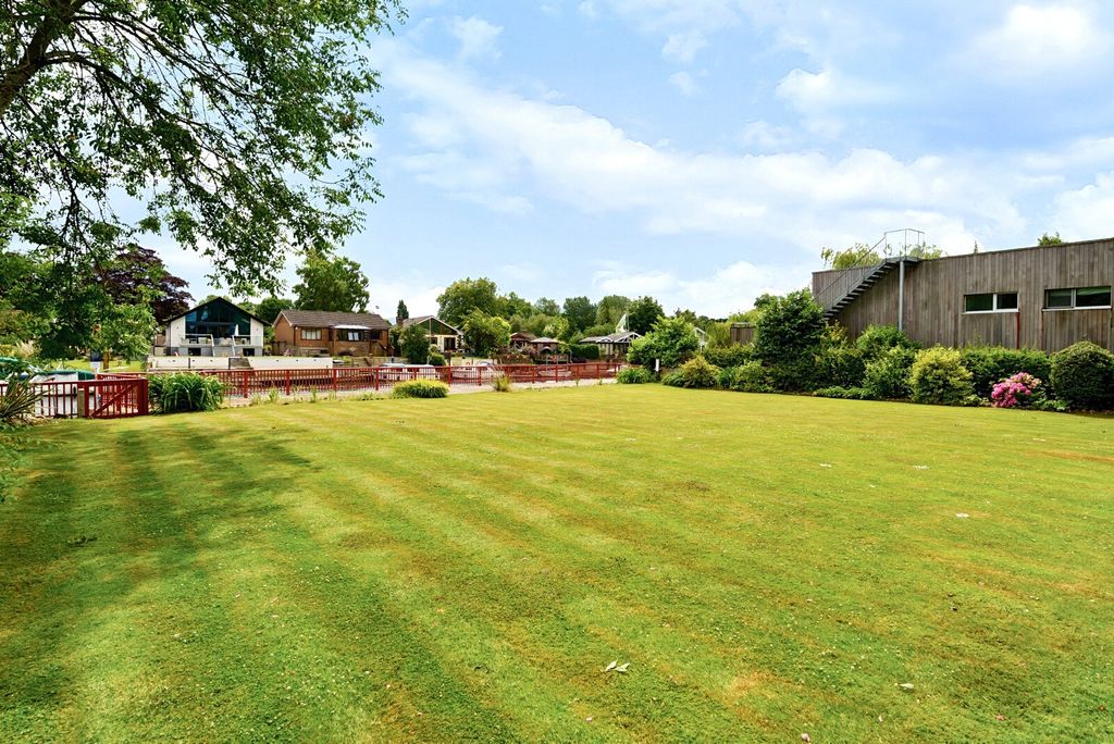 Additional image 4 of 4 bed detached house for saleHamm Court, Weybridge KT13
