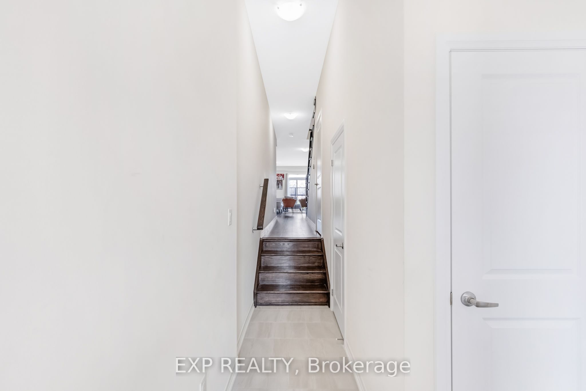 Additional image 4 of 122 Turnberry Lane, Barrie, ON, L9J 0M3