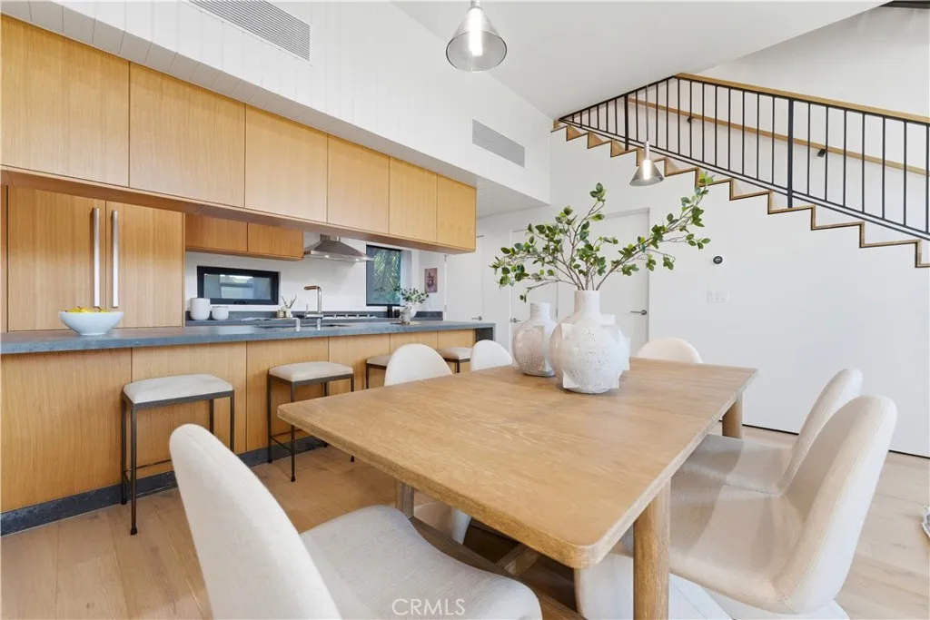 Additional image 4 of 11702 Charnock Road, Los Angeles, CA 90066