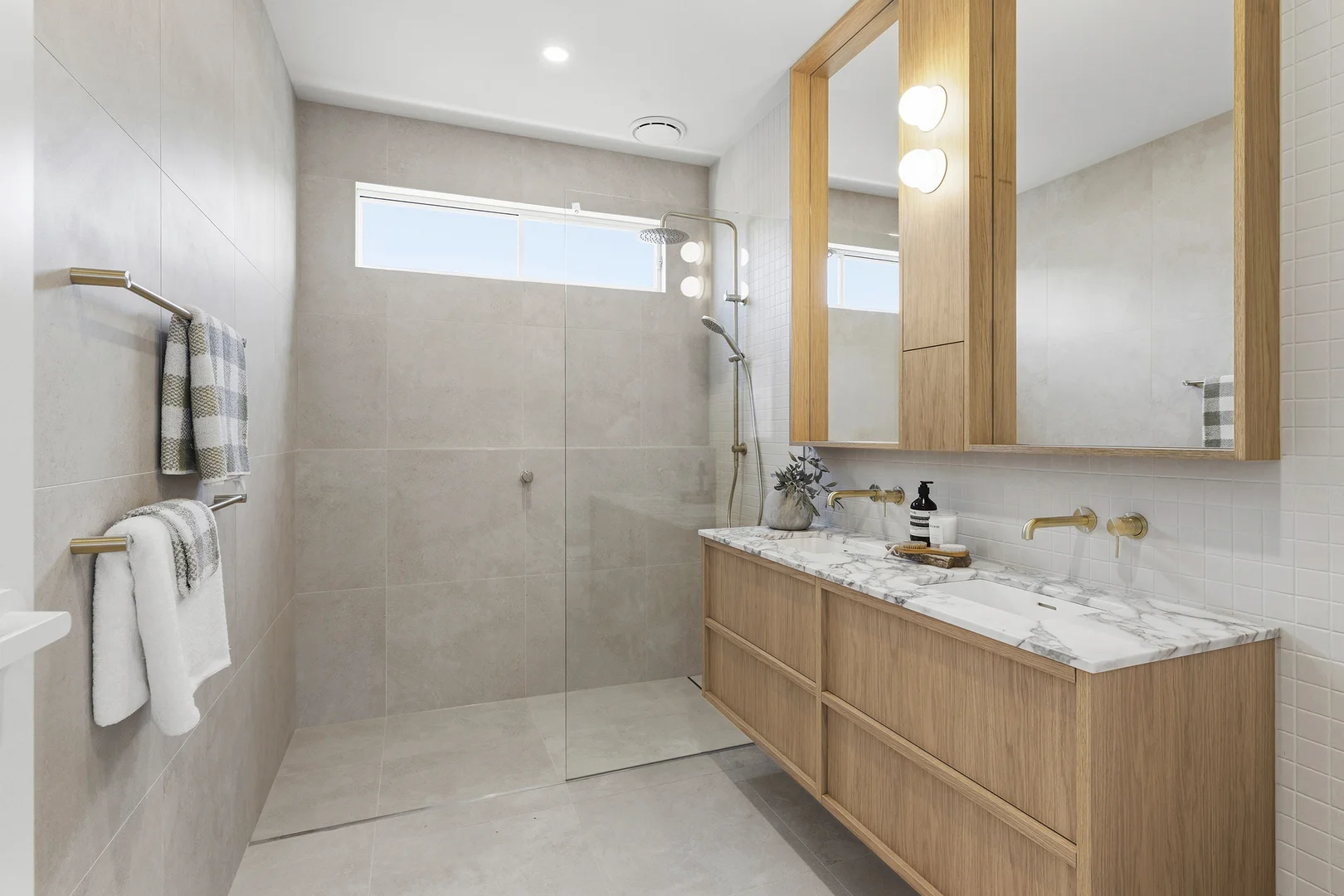 Additional image 18 of 9A Fifteenth Avenue, Palm Beach QLD 4221