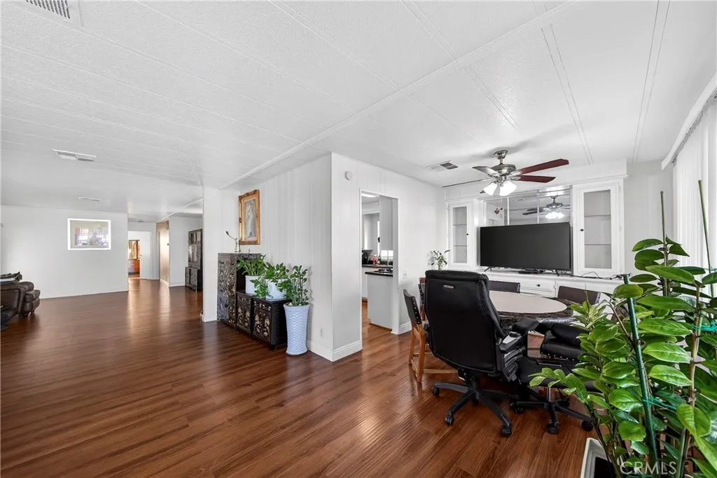 Additional image 2 of 6741 Lincoln Avenue Unit 108, Buena Park, CA 90620