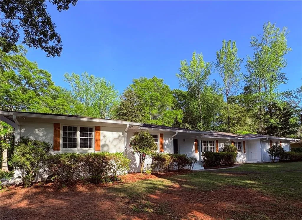 Additional image 3 of 2502 13th Avenue, Valley, AL 36854