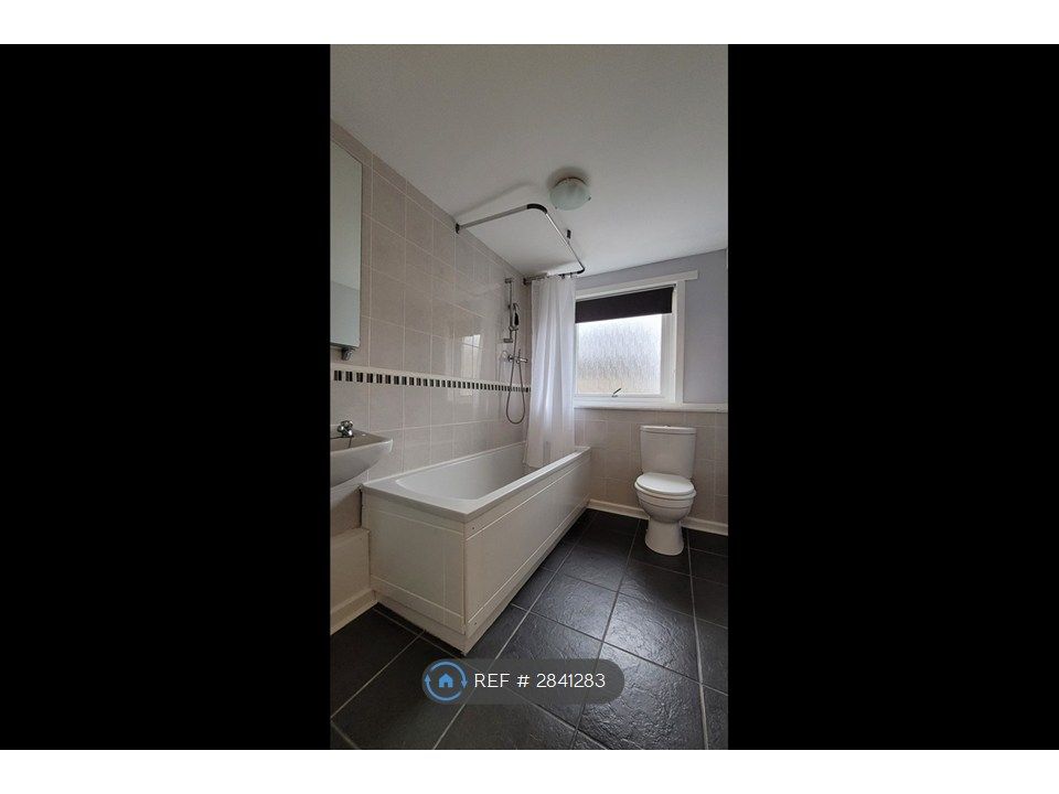 Additional image 2 of 2 bed flat to rentFendoch Road, Grangemouth FK3