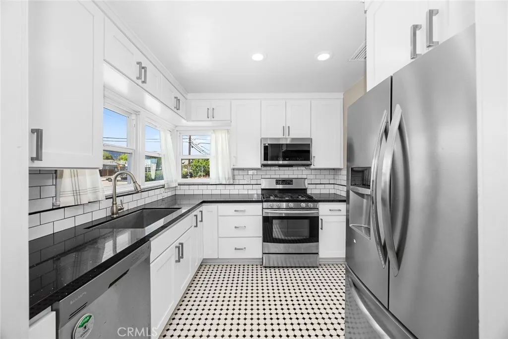 Additional image 42 of 1811 Bonita Avenue, La Verne, CA 91750