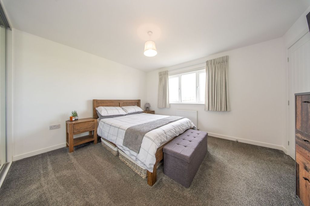 Additional image 8 of 3 bed detached house for saleBaxter Road, East Calder EH53