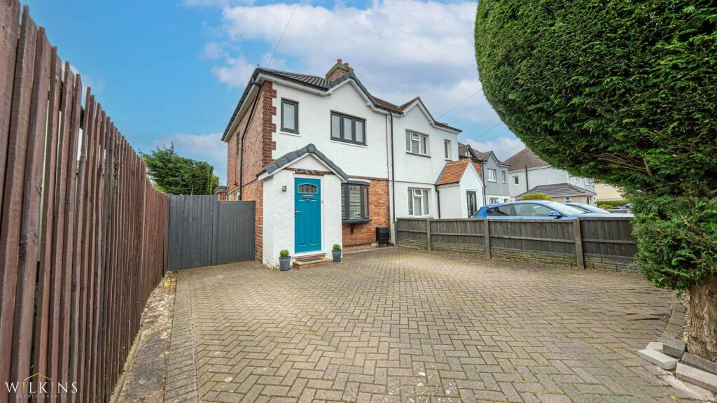 Affleck Avenue, Mile Oak, Tamworth, Staffordshire, B78