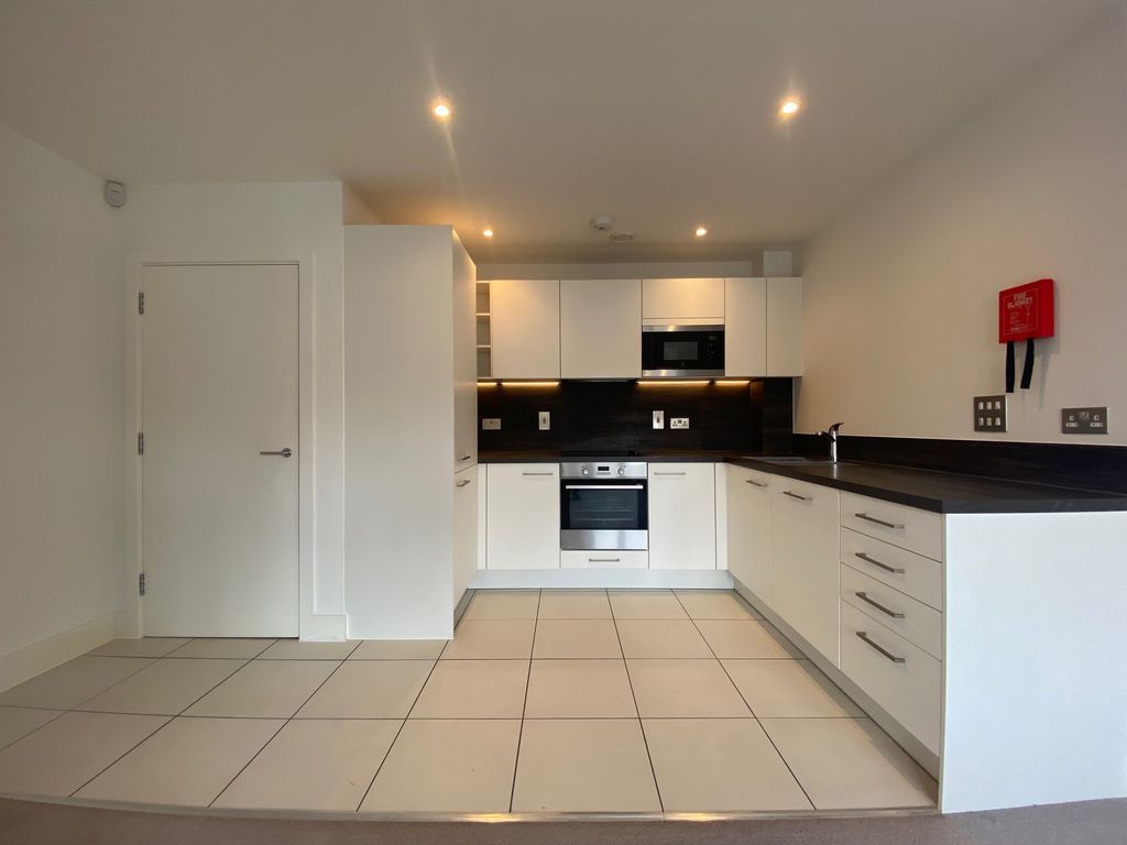 Additional image 2 of 2 bed flat to rentSt Peters Street, Worcester WR1
