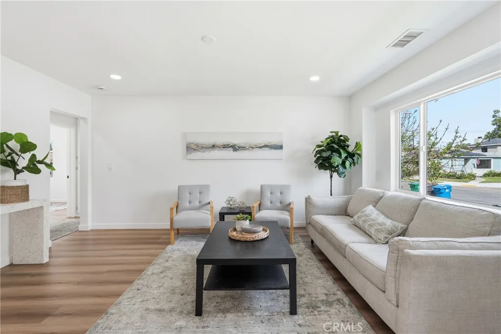 Additional image 7 of 6926 E Peabody St, Long Beach, CA 90808