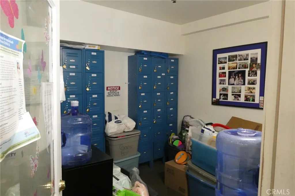 Additional image 101 of 2657 Honolulu Ave, Montrose, CA 91020