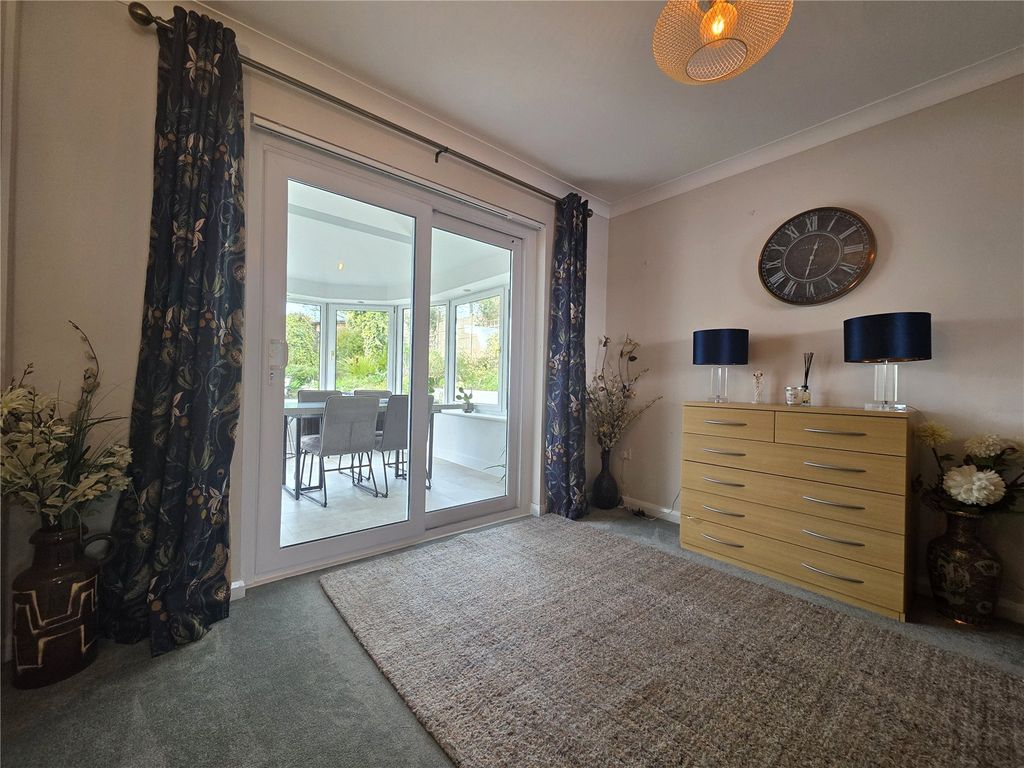 Additional image 7 of 4 bed detached house for saleGlenview Avenue, Pembroke Dock, Pembrokeshire SA72
