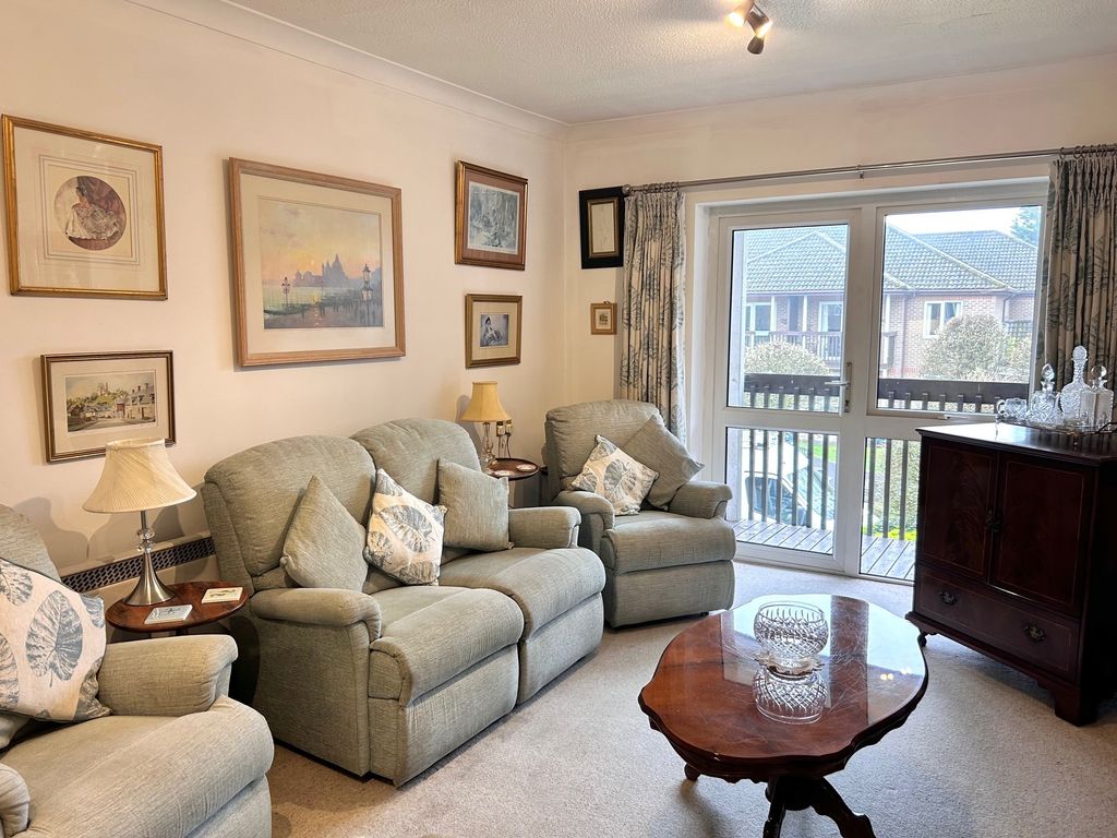 Additional image 2 of 2 bed flat for saleFernlea Avenue, Ferndown BH22