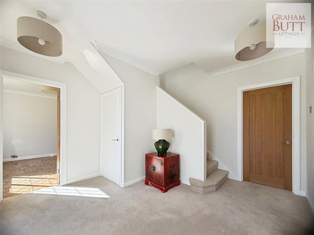 Additional image 3 of 3 bed detached house to rentEast Drive, Angmering, Littlehampton, West Sussex BN16