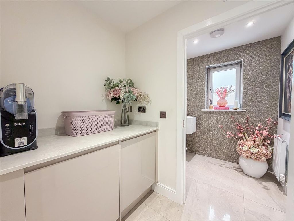 Additional image 14 of 4 bed detached house for saleKiln Drive, Stewarton, Kilmarnock KA3